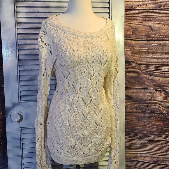 WD NY Lg Cable Knit Sweater - Picture 3 of 11